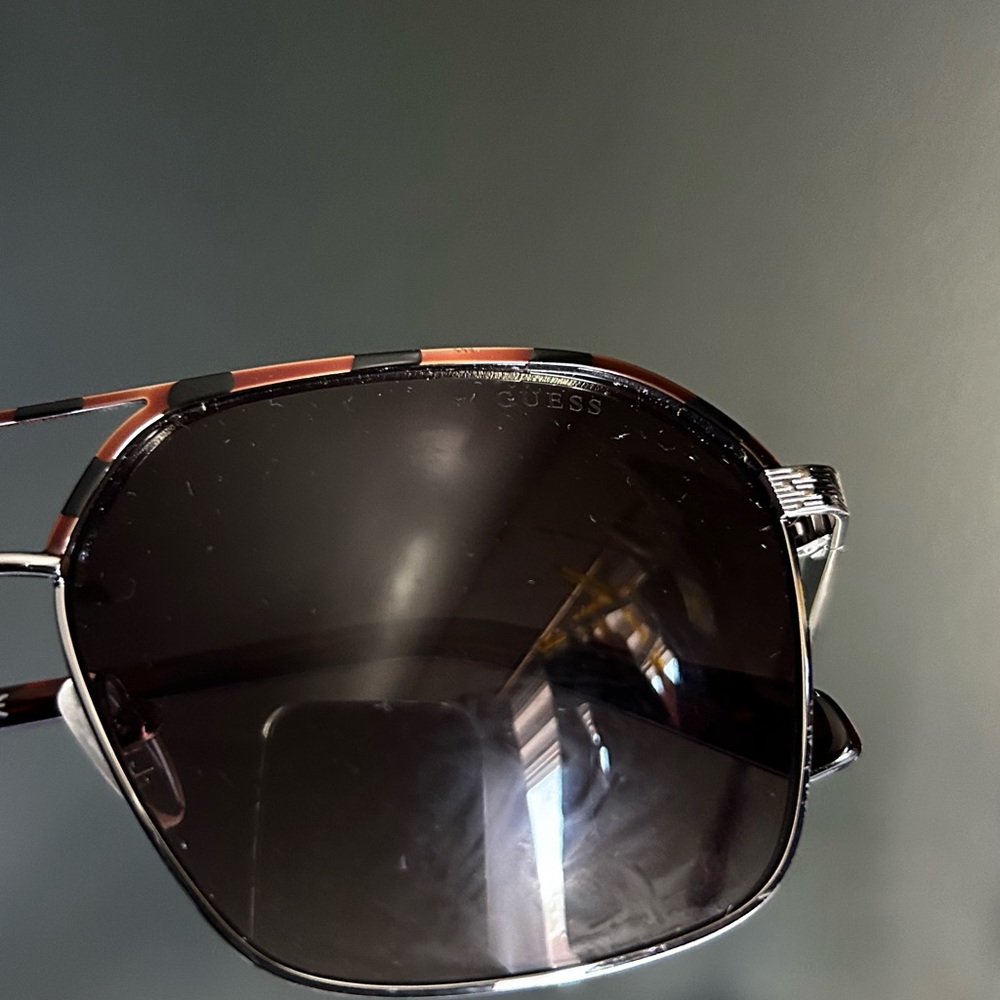 GUESS. Sunglasses